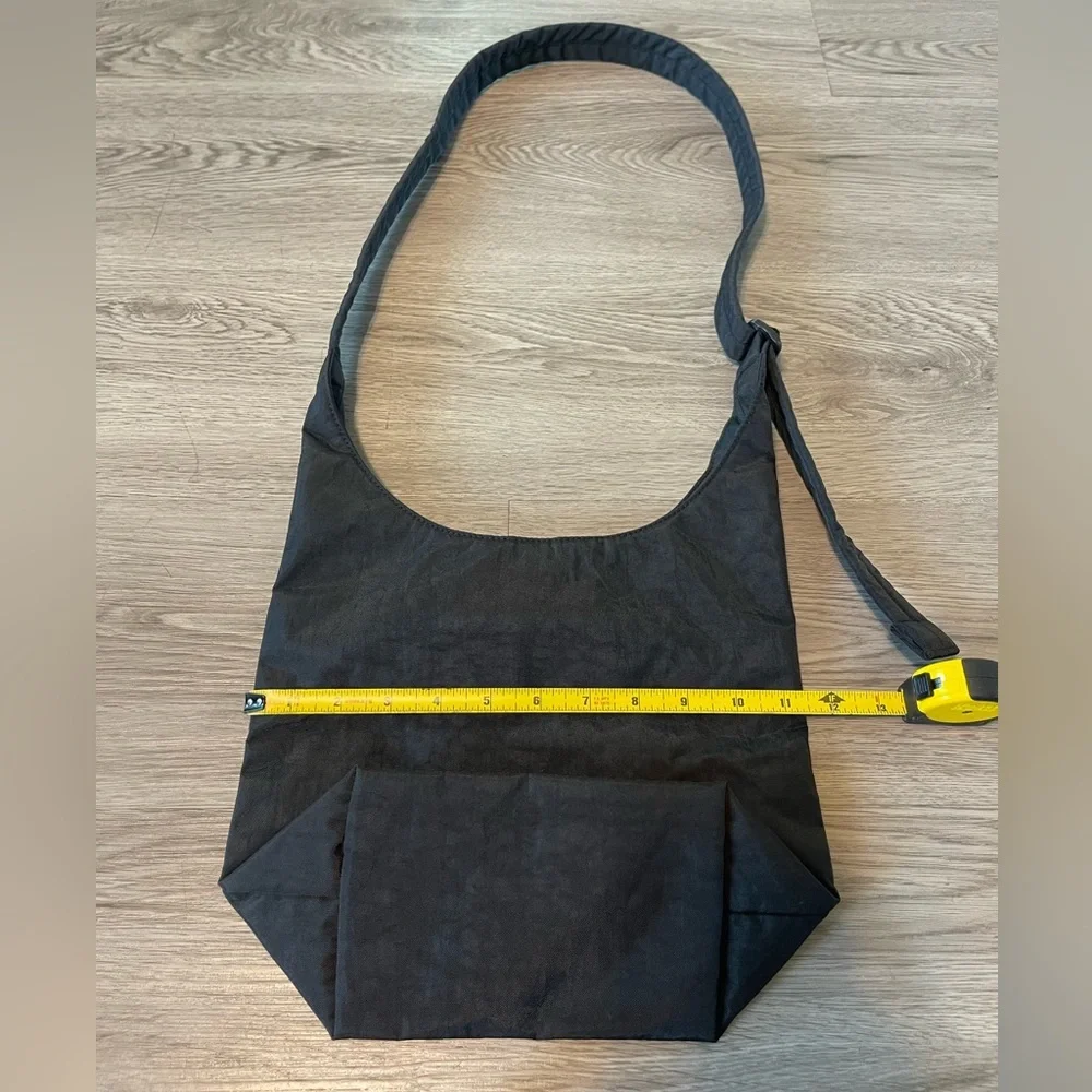 NWT Baggu x urban outfitters rosette small Black Women's Bag - Picture 6 of 6